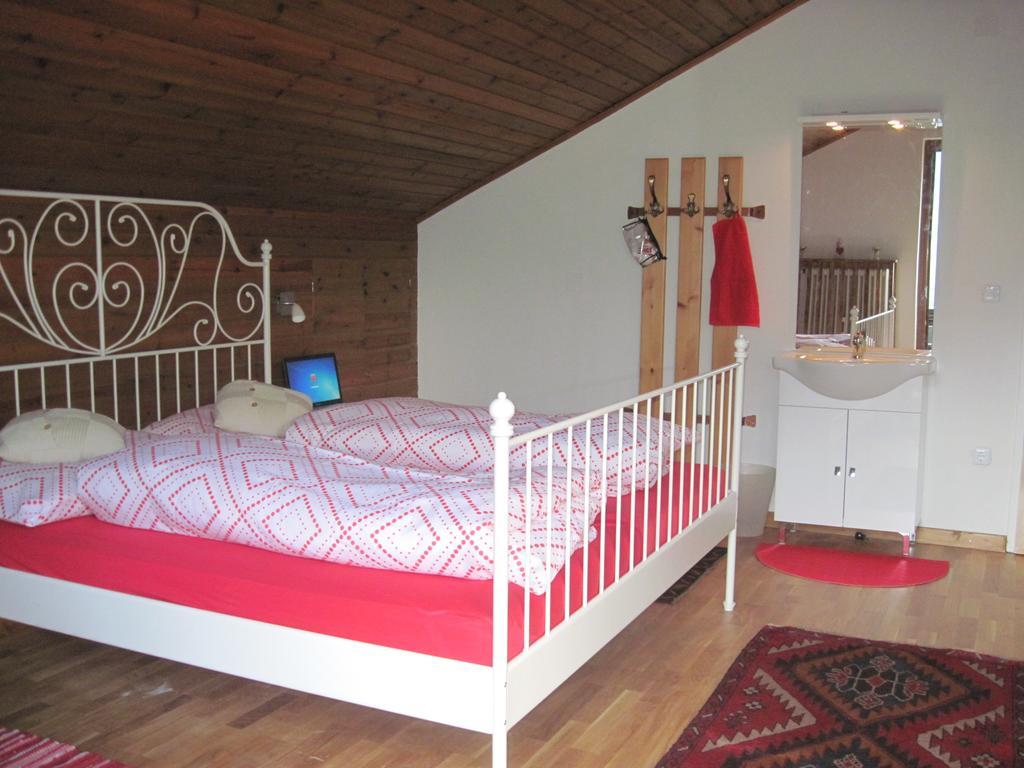 Chalet Catton Four Bedroom Appartement Near Bad Kleinkirchheim Radenthein Esterno foto