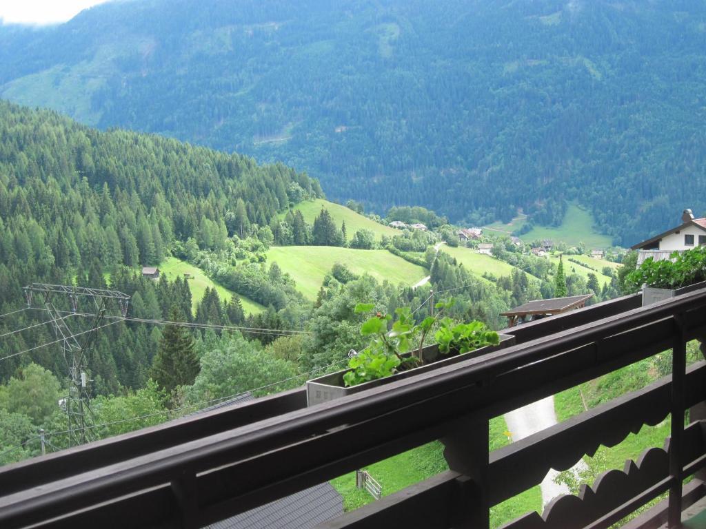 Chalet Catton Four Bedroom Appartement Near Bad Kleinkirchheim Radenthein Esterno foto